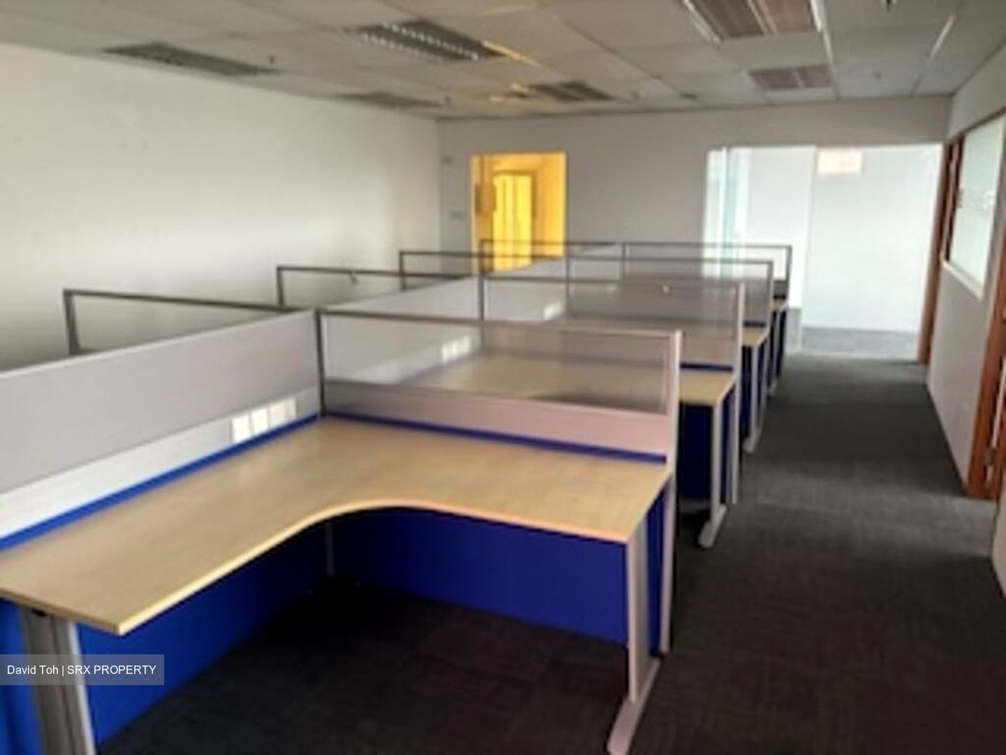 City Hall Square (D6), Office #466336141